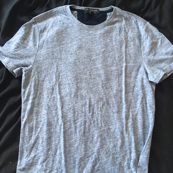 3 Blue B.R. Tee Shirts - Picture 3 of 6